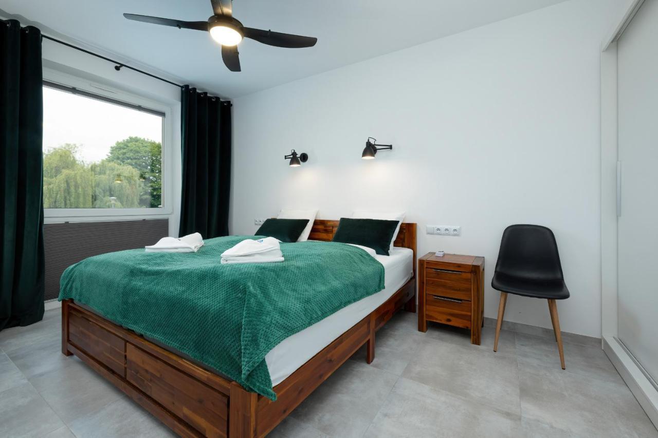 Apartamenty "Baltyk" Armii Krajowej By Noclegi Renters ชวีโนวิชแจ ภายนอก รูปภาพ
