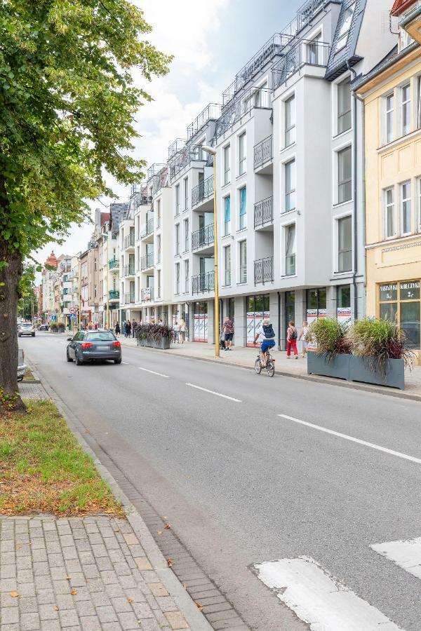 Apartamenty "Baltyk" Armii Krajowej By Noclegi Renters ชวีโนวิชแจ ภายนอก รูปภาพ