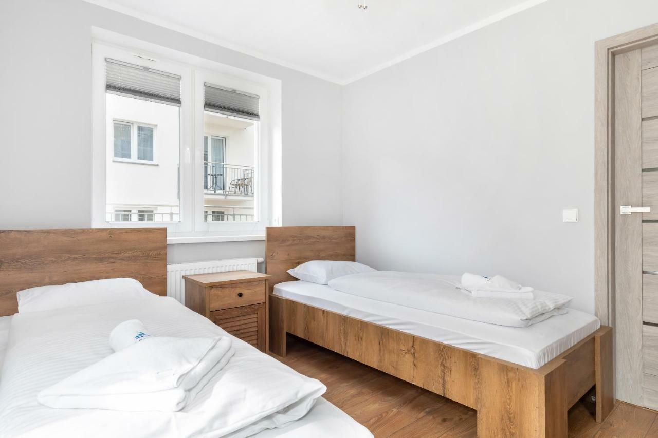Apartamenty "Baltyk" Armii Krajowej By Noclegi Renters ชวีโนวิชแจ ภายนอก รูปภาพ